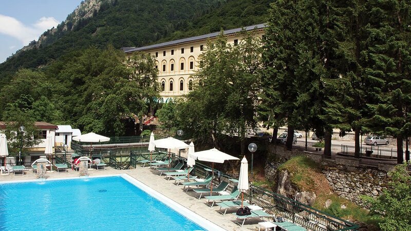 Terme Reali di Valdieri: una delle strutture associate a Ecoturismo in Marittime.