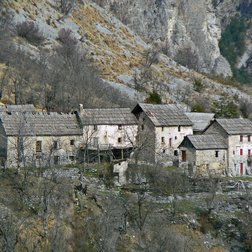 Frazione di Barels les Laves, valle del Var (© Marc Evenot PNM)