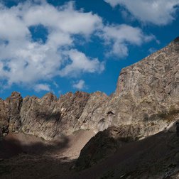Il Corno Stella e la Catena delle Guide (© Nanni Villani PNAM)