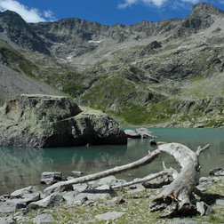 Il Lago Bocan, alla testata del Vallone del Gesso della Barra (© Laura Martinelli PNAM)